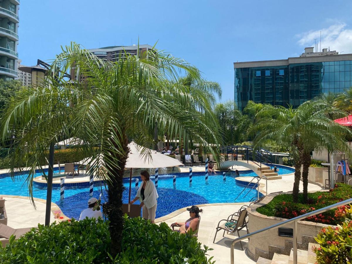 Flat Com Vista Panoramica -15- Na Barra Da Tijuca - Estacionamento Gratuito - Frigobar - Ar Condicionado - Piscina - Academia - Balsa Para Praia Gratis - Varanda - Vista Parcial Mar E Lagoa Rio de Janeiro Exteriör bild