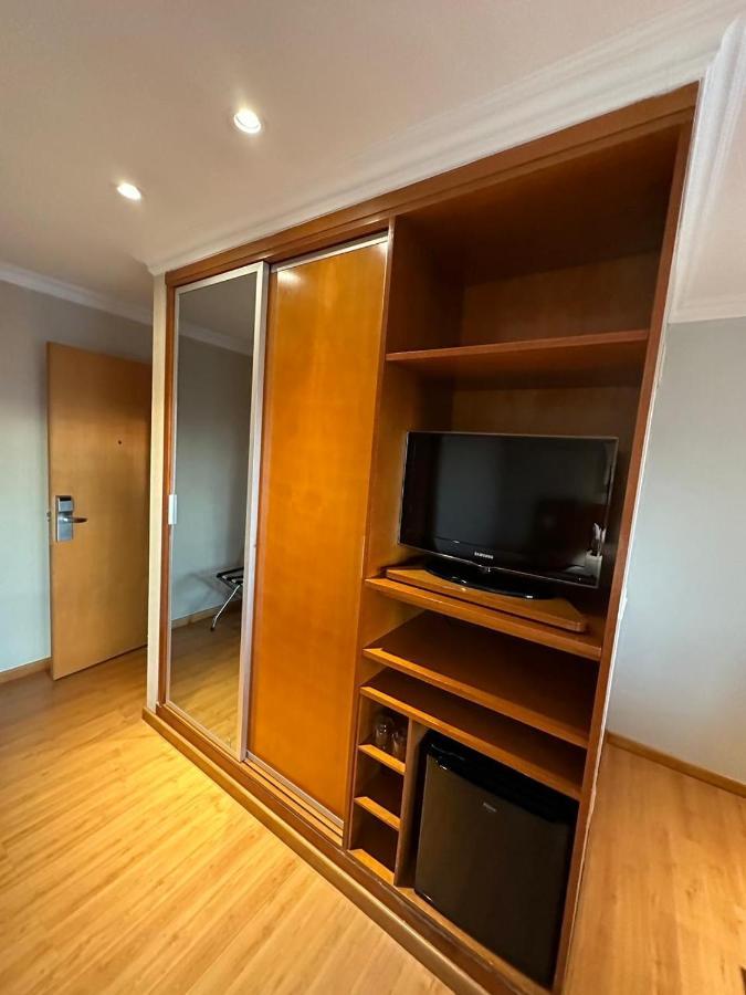 Flat Com Vista Panoramica -15- Na Barra Da Tijuca - Estacionamento Gratuito - Frigobar - Ar Condicionado - Piscina - Academia - Balsa Para Praia Gratis - Varanda - Vista Parcial Mar E Lagoa Rio de Janeiro Exteriör bild