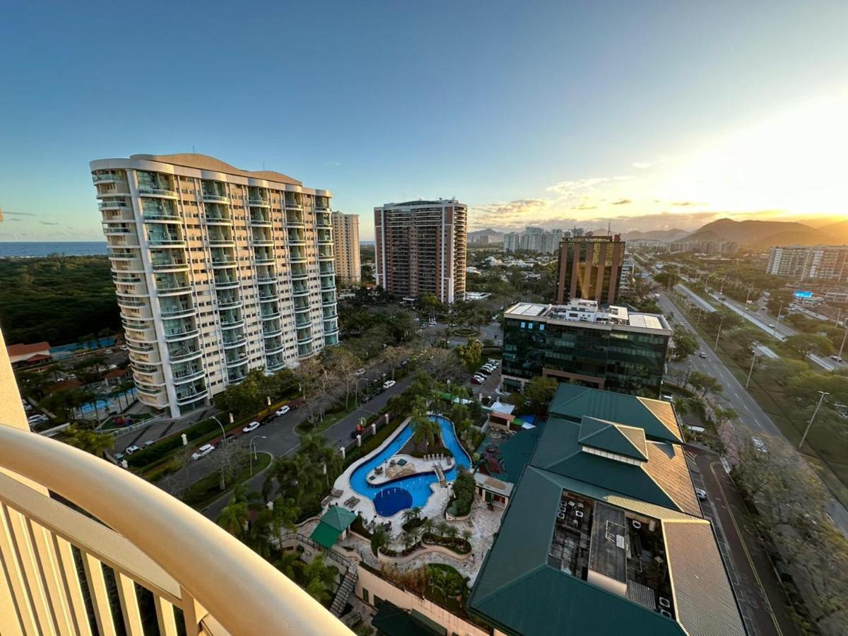 Flat Com Vista Panoramica -15- Na Barra Da Tijuca - Estacionamento Gratuito - Frigobar - Ar Condicionado - Piscina - Academia - Balsa Para Praia Gratis - Varanda - Vista Parcial Mar E Lagoa Rio de Janeiro Exteriör bild