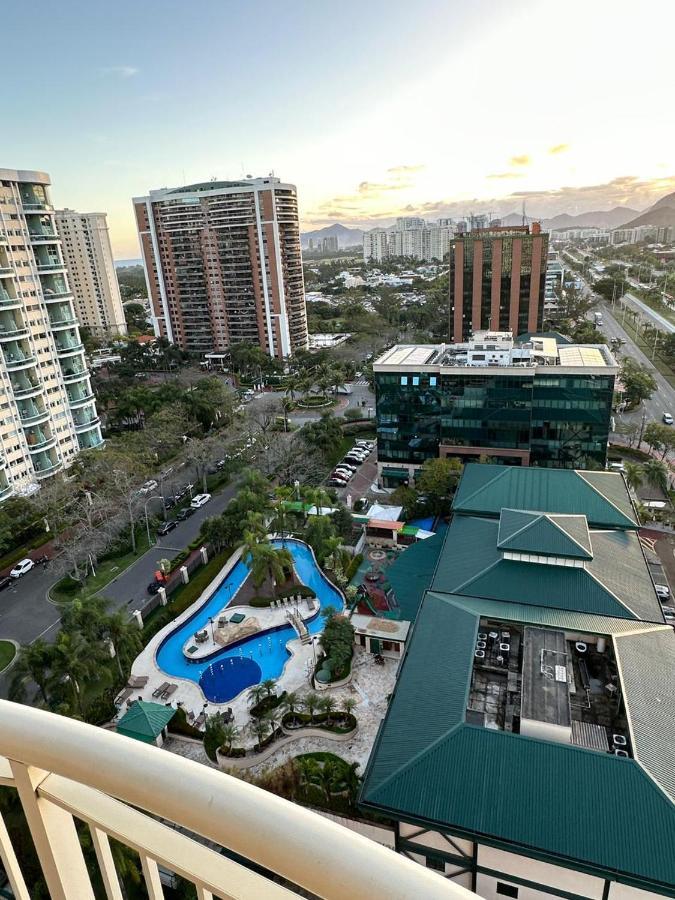 Flat Com Vista Panoramica -15- Na Barra Da Tijuca - Estacionamento Gratuito - Frigobar - Ar Condicionado - Piscina - Academia - Balsa Para Praia Gratis - Varanda - Vista Parcial Mar E Lagoa Rio de Janeiro Exteriör bild