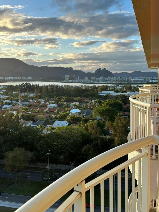 Flat Com Vista Panoramica -15- Na Barra Da Tijuca - Estacionamento Gratuito - Frigobar - Ar Condicionado - Piscina - Academia - Balsa Para Praia Gratis - Varanda - Vista Parcial Mar E Lagoa Rio de Janeiro Exteriör bild