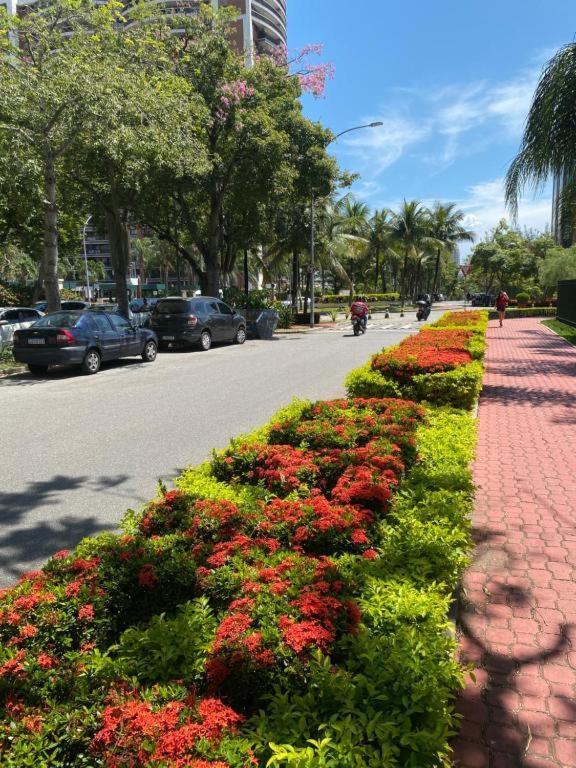 Flat Com Vista Panoramica -15- Na Barra Da Tijuca - Estacionamento Gratuito - Frigobar - Ar Condicionado - Piscina - Academia - Balsa Para Praia Gratis - Varanda - Vista Parcial Mar E Lagoa Rio de Janeiro Exteriör bild