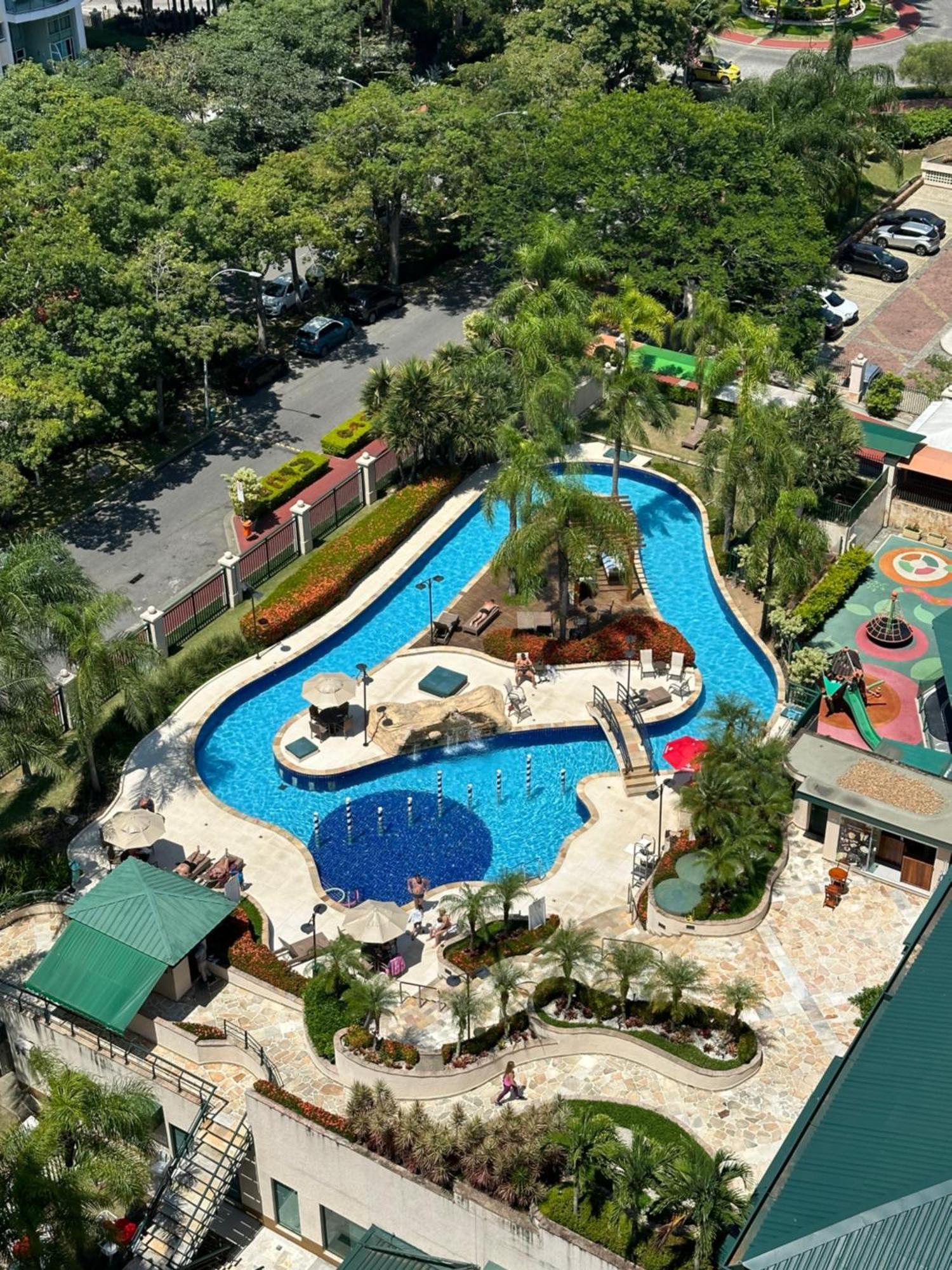 Flat Com Vista Panoramica -15- Na Barra Da Tijuca - Estacionamento Gratuito - Frigobar - Ar Condicionado - Piscina - Academia - Balsa Para Praia Gratis - Varanda - Vista Parcial Mar E Lagoa Rio de Janeiro Exteriör bild