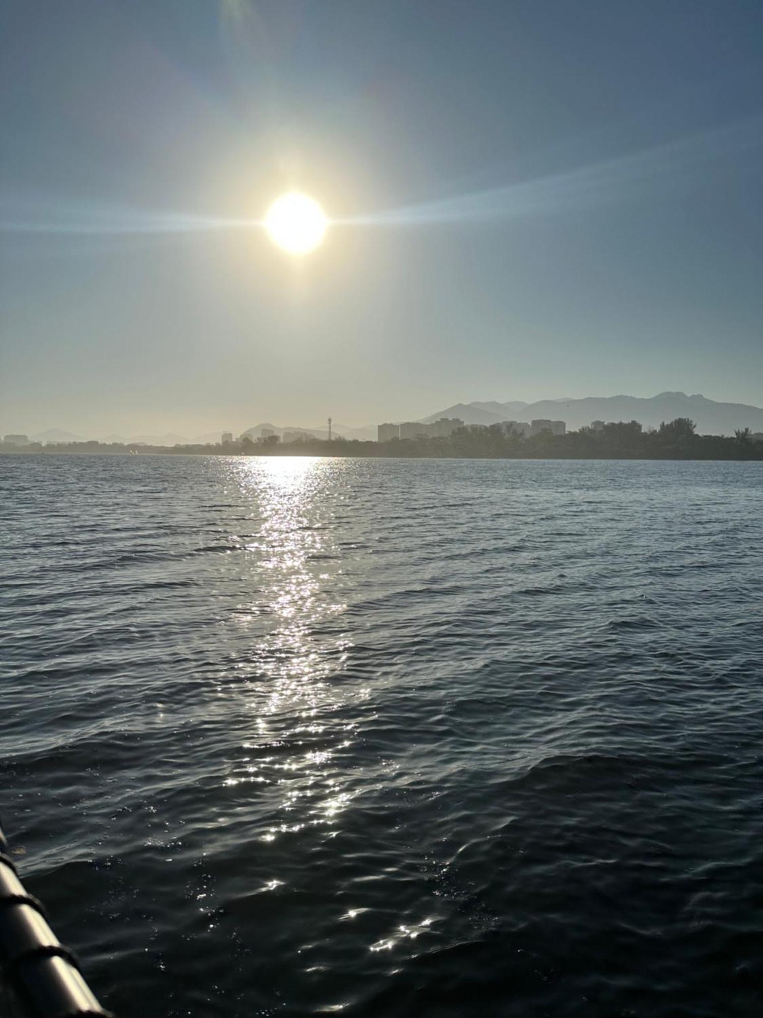 Flat Com Vista Panoramica -15- Na Barra Da Tijuca - Estacionamento Gratuito - Frigobar - Ar Condicionado - Piscina - Academia - Balsa Para Praia Gratis - Varanda - Vista Parcial Mar E Lagoa Rio de Janeiro Exteriör bild