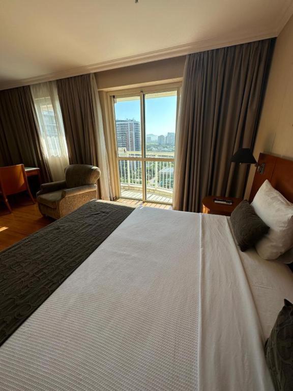 Flat Com Vista Panoramica -15- Na Barra Da Tijuca - Estacionamento Gratuito - Frigobar - Ar Condicionado - Piscina - Academia - Balsa Para Praia Gratis - Varanda - Vista Parcial Mar E Lagoa Rio de Janeiro Exteriör bild